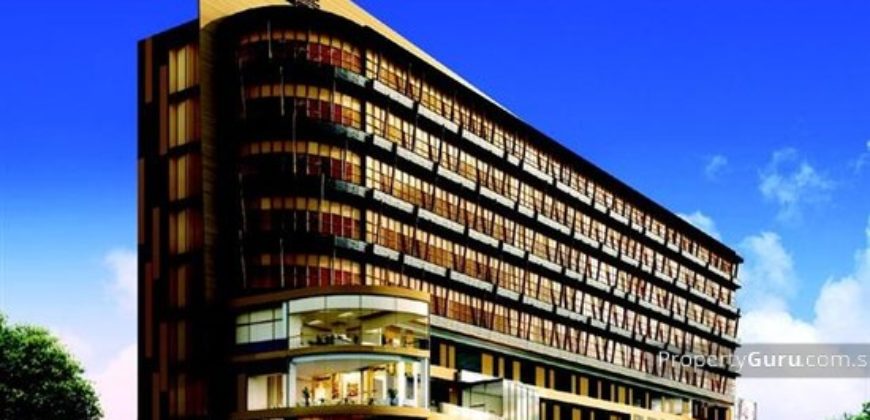 The Commerze @ Irving (D13)