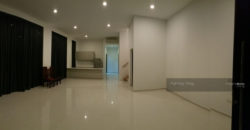 The Shoreline Residences II (D27)